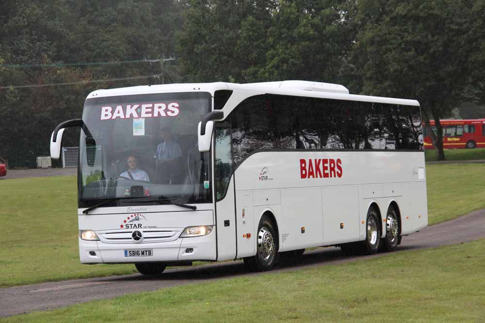Bakers Mercedes Tourismo SB16MTB