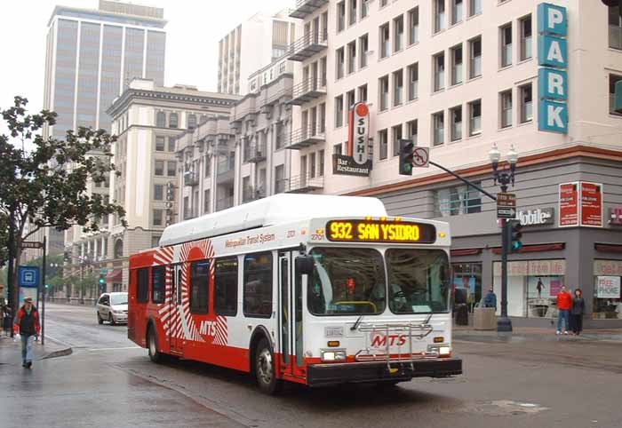 San Diego Metropolitan Transit New Flyer 2701