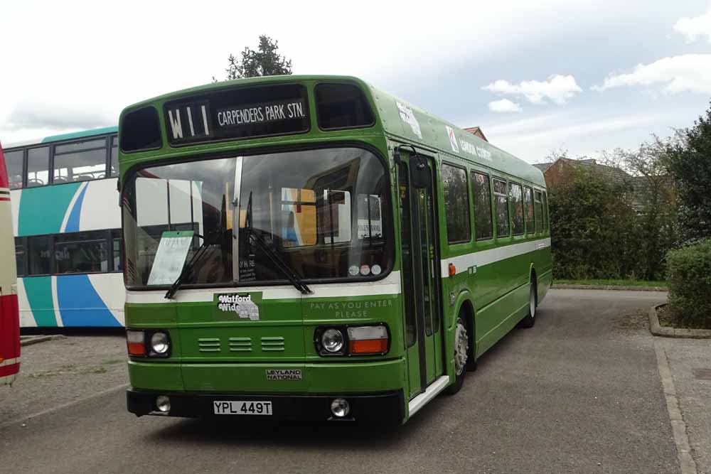 London Country Leyland National SNB449