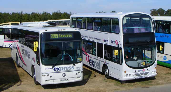 First Lanarkshire Express Volvo B10M Plaxton 20507 & Eastern Counties Volvo B9TL Wright 37572