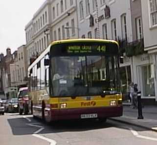 First London Buslines S633VLN