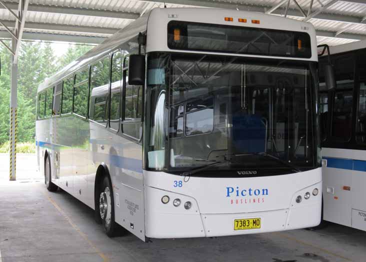 Picton Buslines | australia.SHOWBUS.com BUS IMAGE GALLERY | NSW