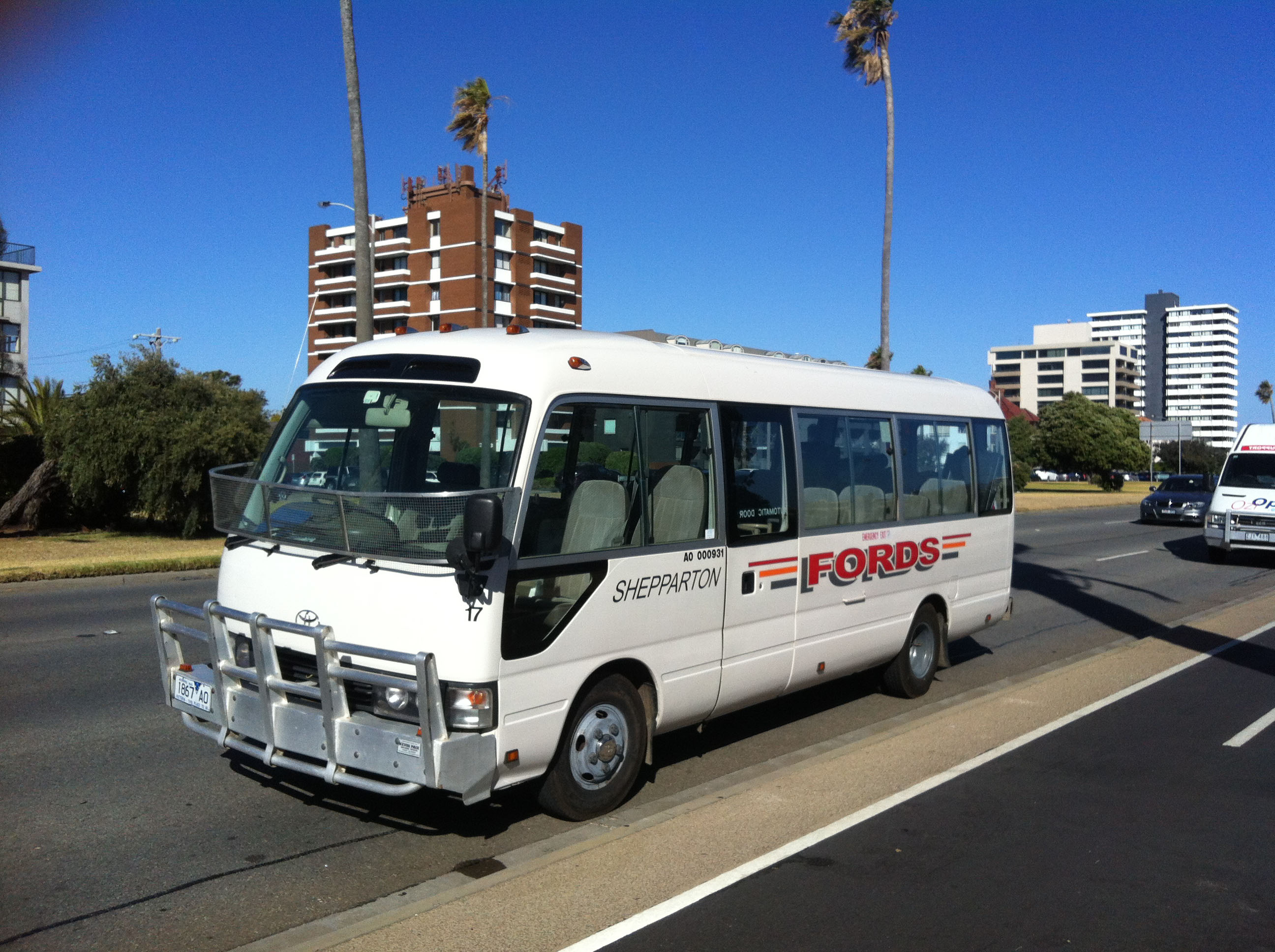 Форд бус. Ford Bus. Ford Bus  автобус. Городской автобус Форд. Линейка автобусов Форд.