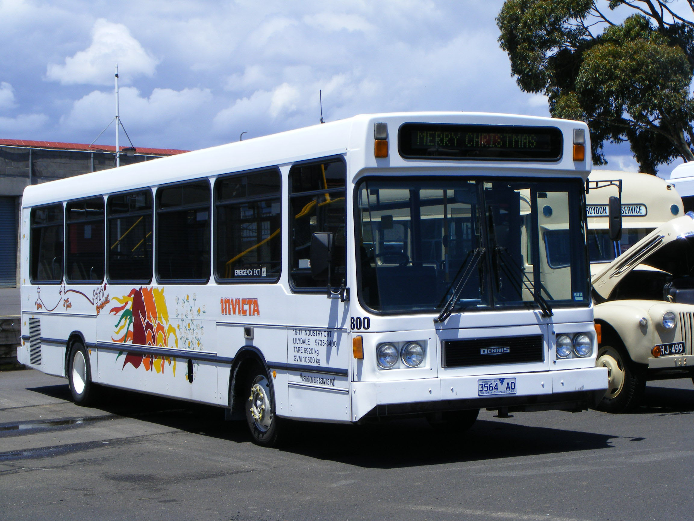 Invicta Bus Lines | australia.SHOWBUS.com BUS IMAGE GALLERY | Ventura Group