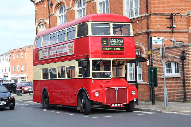 Reading Mainline | The SHOWBUS Home Counties Bus Image Gallery