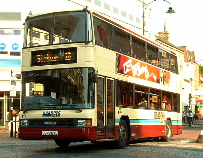 Ex Eastbourne Buses Optare Spectra 711