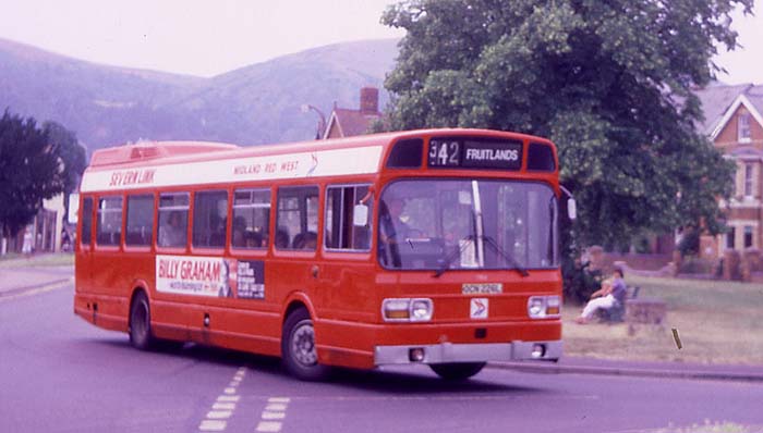 First Midland Red Leyland National 186