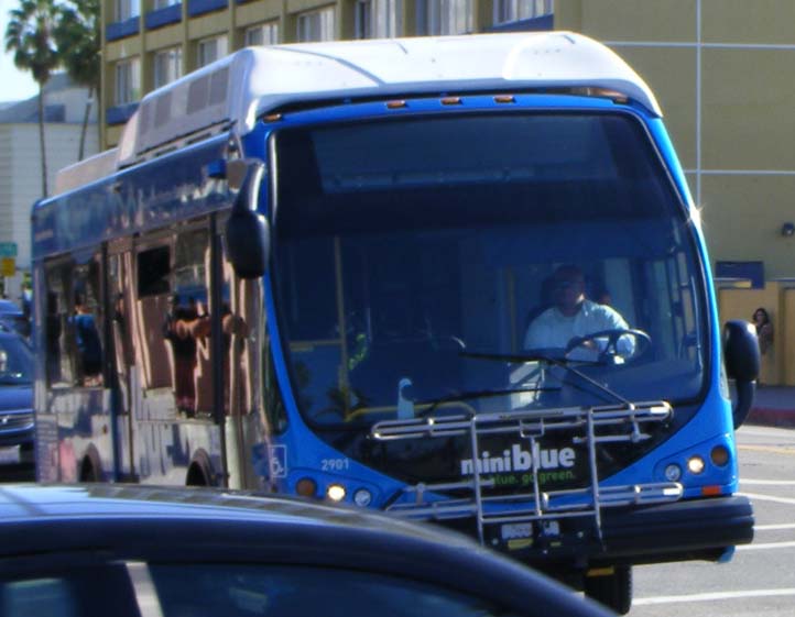 Big Blue Bus Showbus International Bus Image Gallery Usa