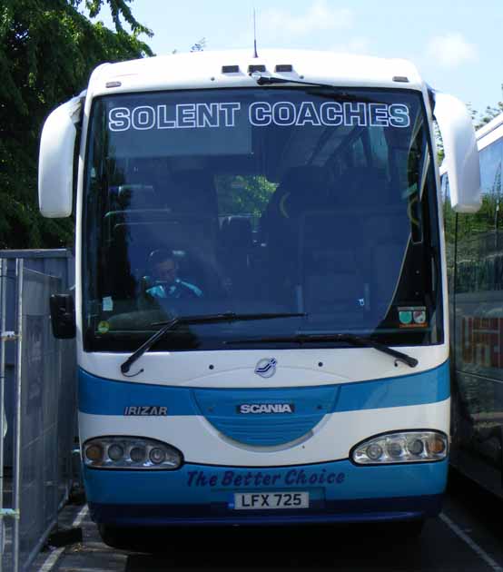 Solent Coaches | SHOWBUS BUS & COACH IMAGE GALLERY | South of England