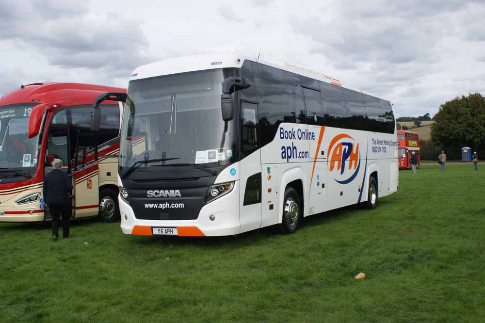 APH Scania K360IB Higer Touring Y5APH