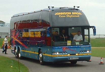 Johnson Bros Neoplan Starliner YN04AXA