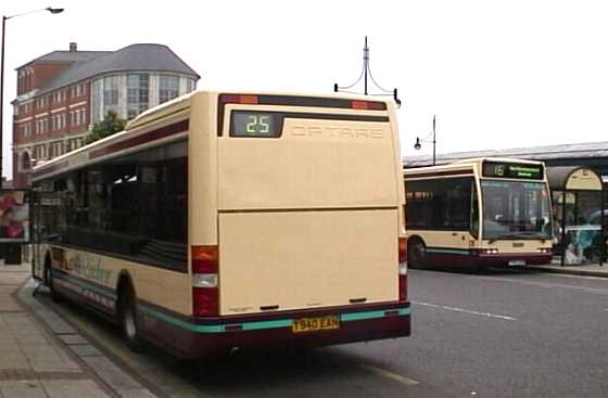 Reading Buses Optare Excels 901 & 940
